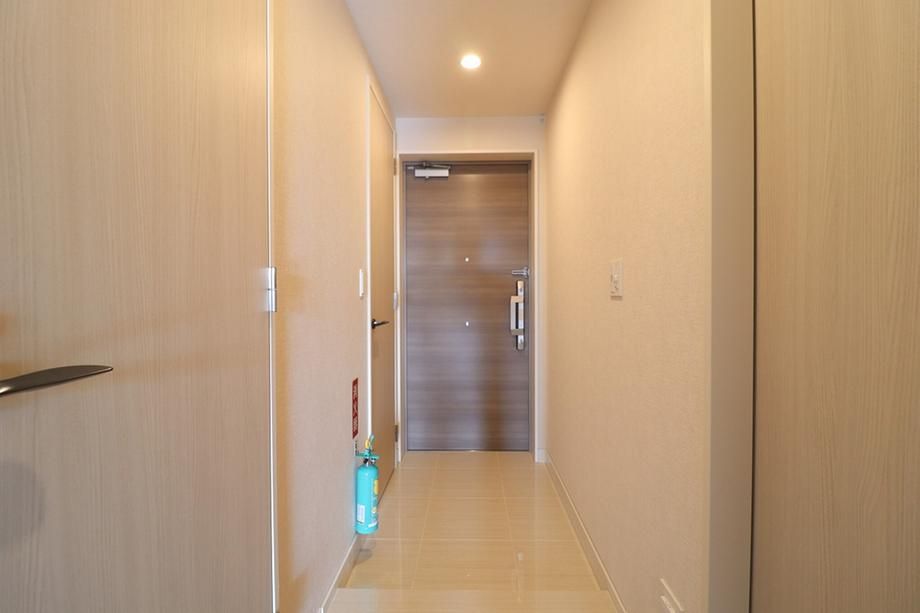 Okinawa Chatan 2LDK Apartment for Sale Near Araha Beach - Thumbnail 3