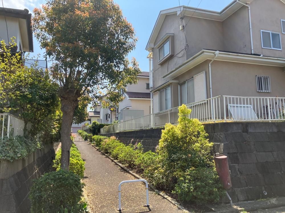 Land for Sale in Miura City - 207m2 Plot Near Miurakaigan Station - Thumbnail 4