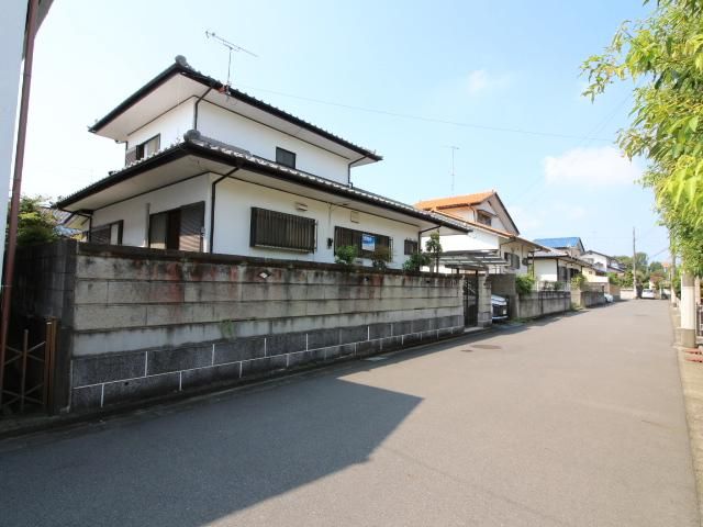 5DK House on 264m2 Lot in Mito, Ibaraki - 9.9M Yen - Thumbnail 2