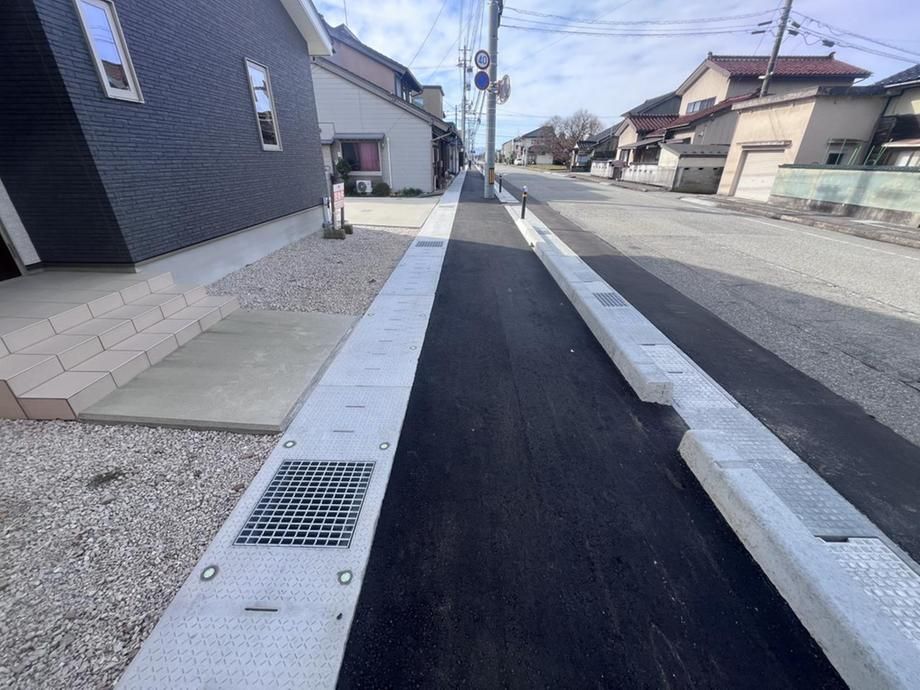 2LDK House with Solar Power near Nakagurikawa Station, Namerikawa - Thumbnail 4