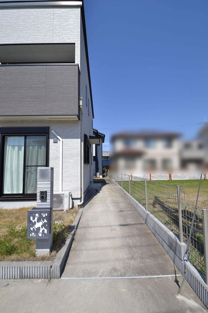 4LDK House for Sale in Tsukuba, Ibaraki - 107.64m² - Thumbnail 2