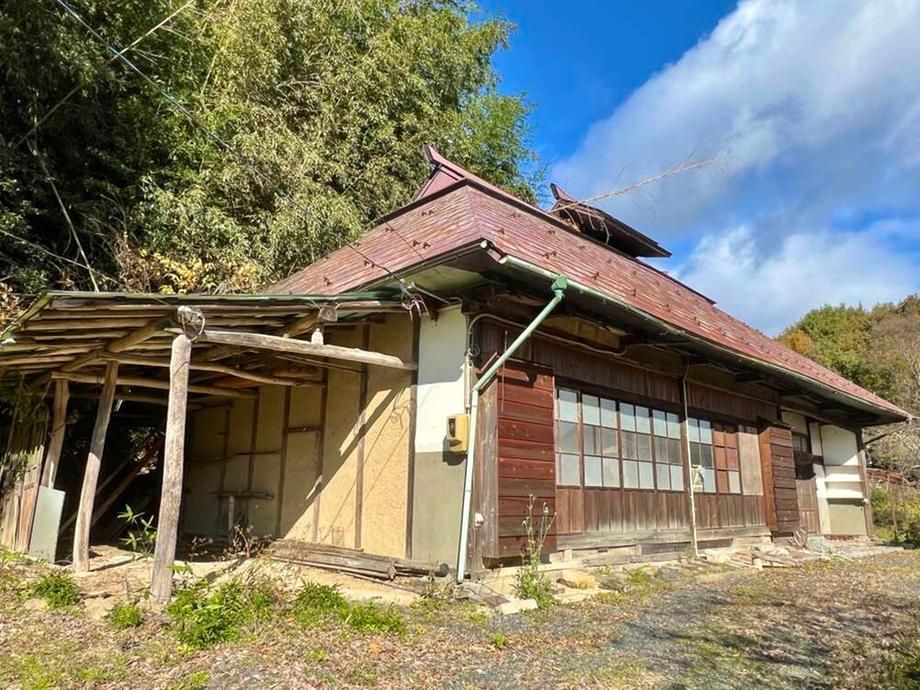 Thatched-Roof Kominka in Koriyama, Fukushima - 5DK, 1772m2 Land - Thumbnail 3