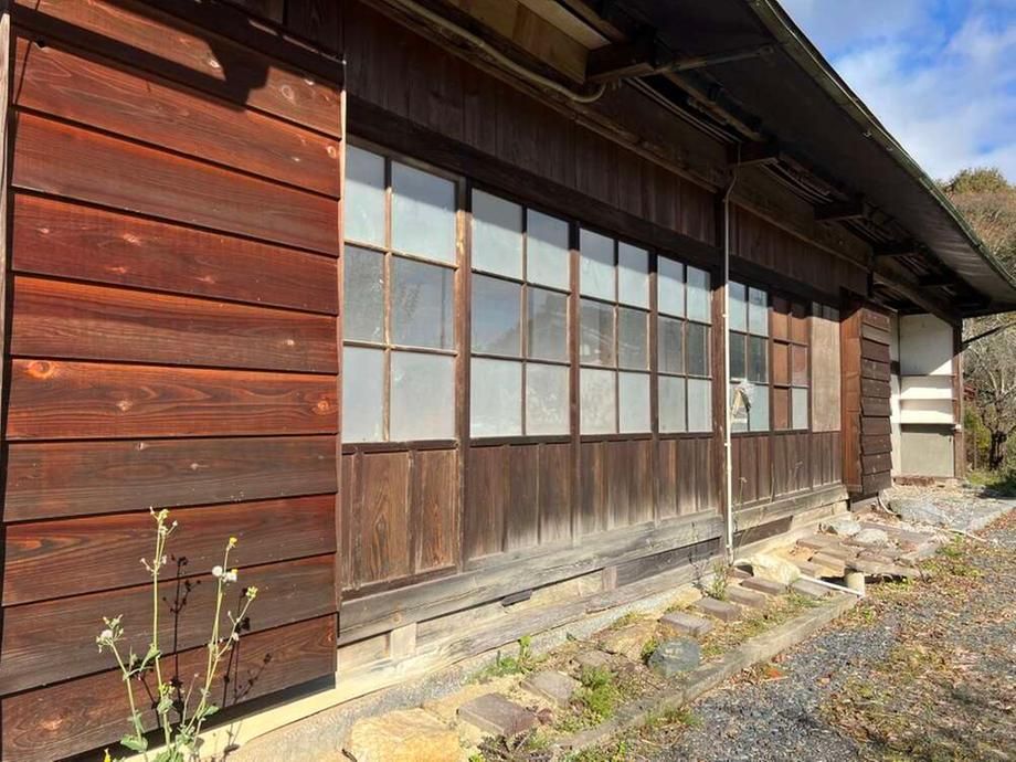 Thatched-Roof Kominka in Koriyama, Fukushima - 5DK, 1772m2 Land - Thumbnail 2
