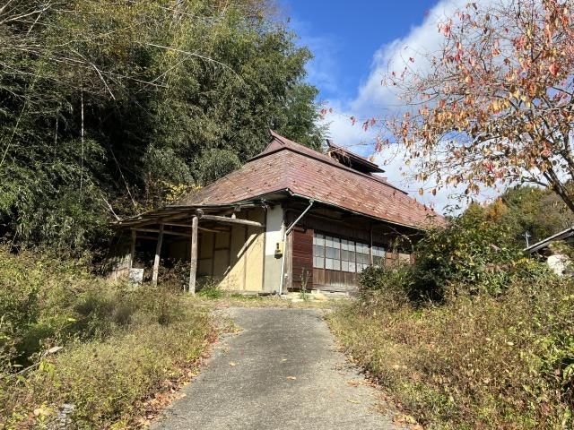 Thatched-Roof Kominka in Koriyama, Fukushima - 5DK, 1772m2 Land - Image 1