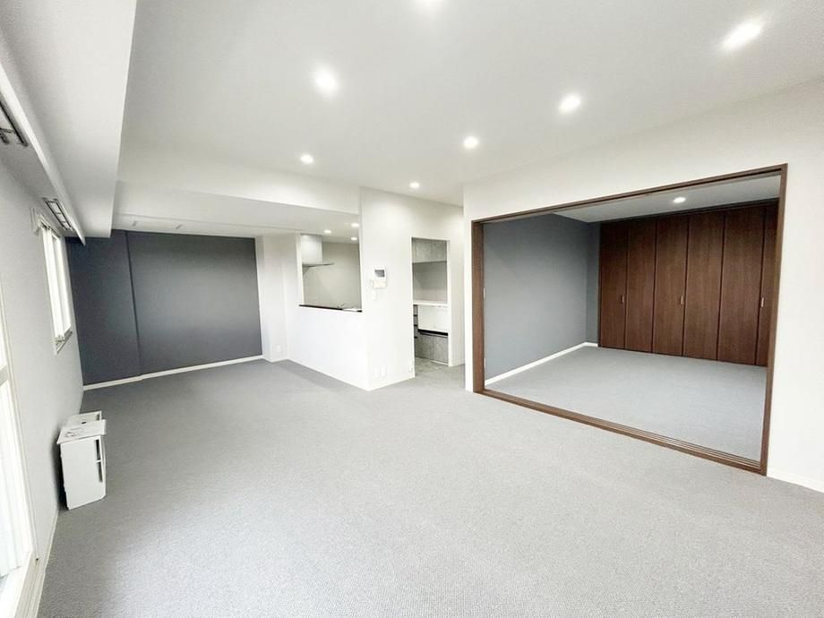 4LDK Apartment in Kitahiroshima, Hokkaido - 101.54m² - Thumbnail 2