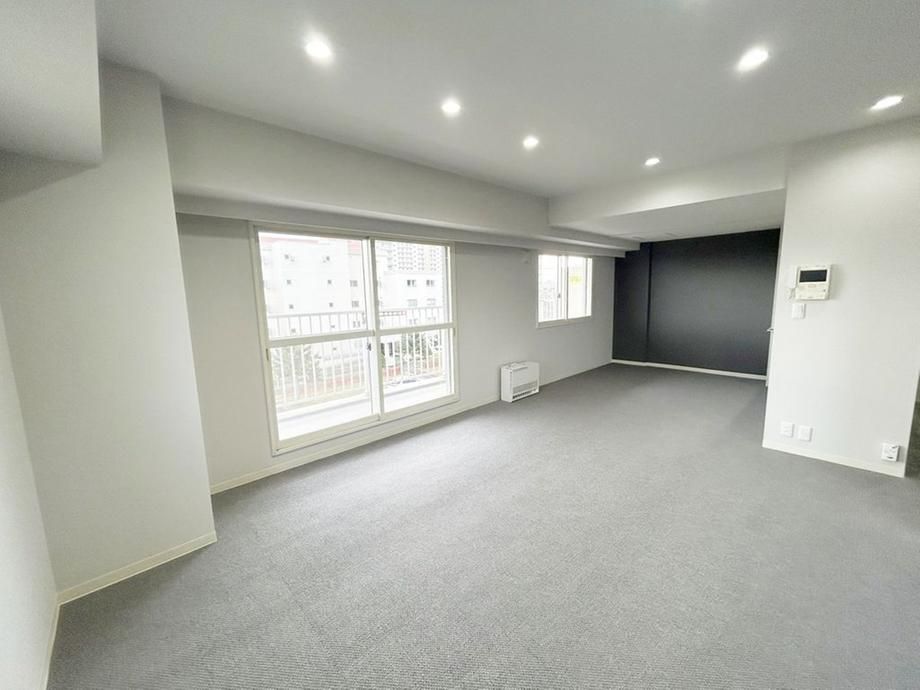 4LDK Apartment in Kitahiroshima, Hokkaido - 101.54m² - Thumbnail 3