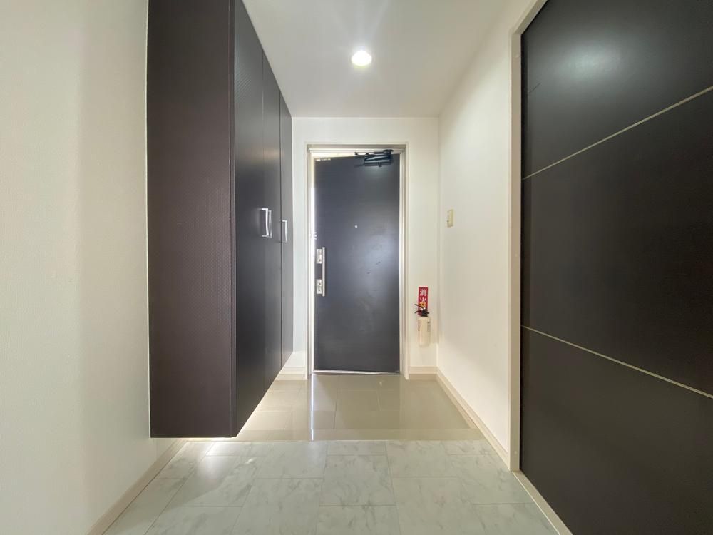 3LDK Apartment for Sale in Ginowan City, Okinawa - 67m2 - Image 1