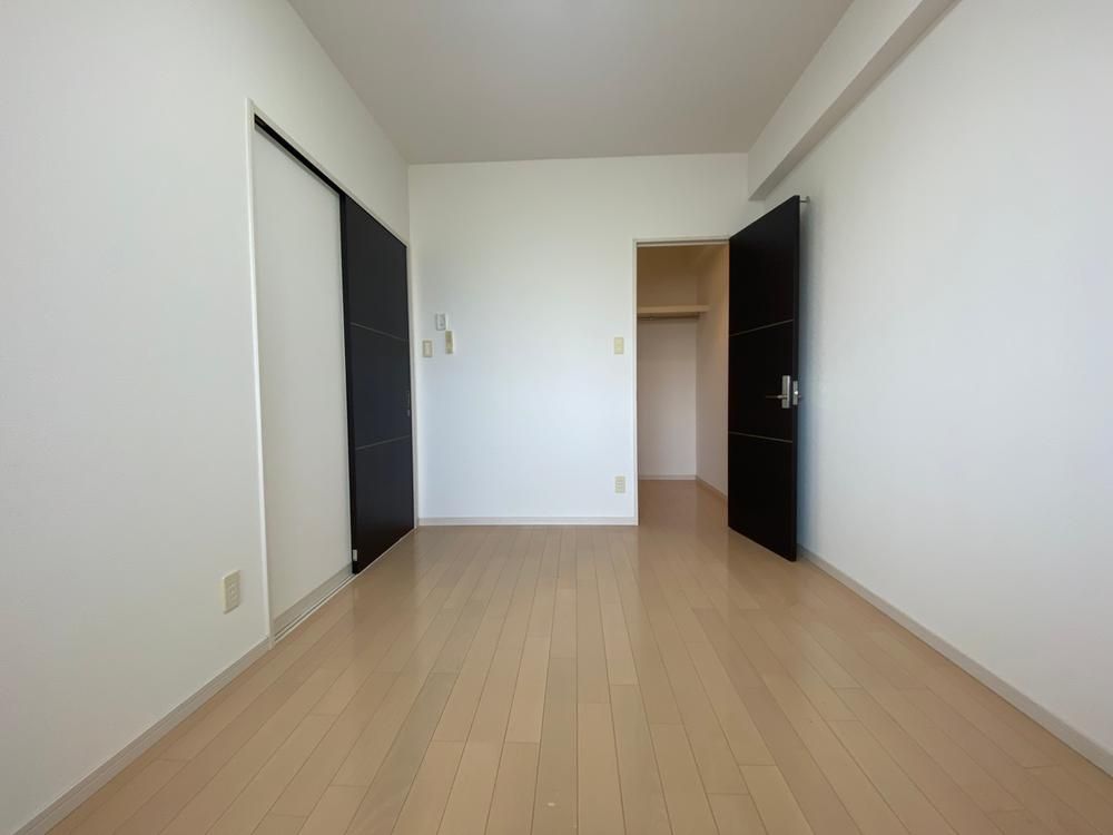 3LDK Apartment for Sale in Ginowan City, Okinawa - 67m2 - Thumbnail 3
