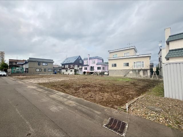 Land for Sale in Ebetsu City, Hokkaido - 331 sqm - Thumbnail 2
