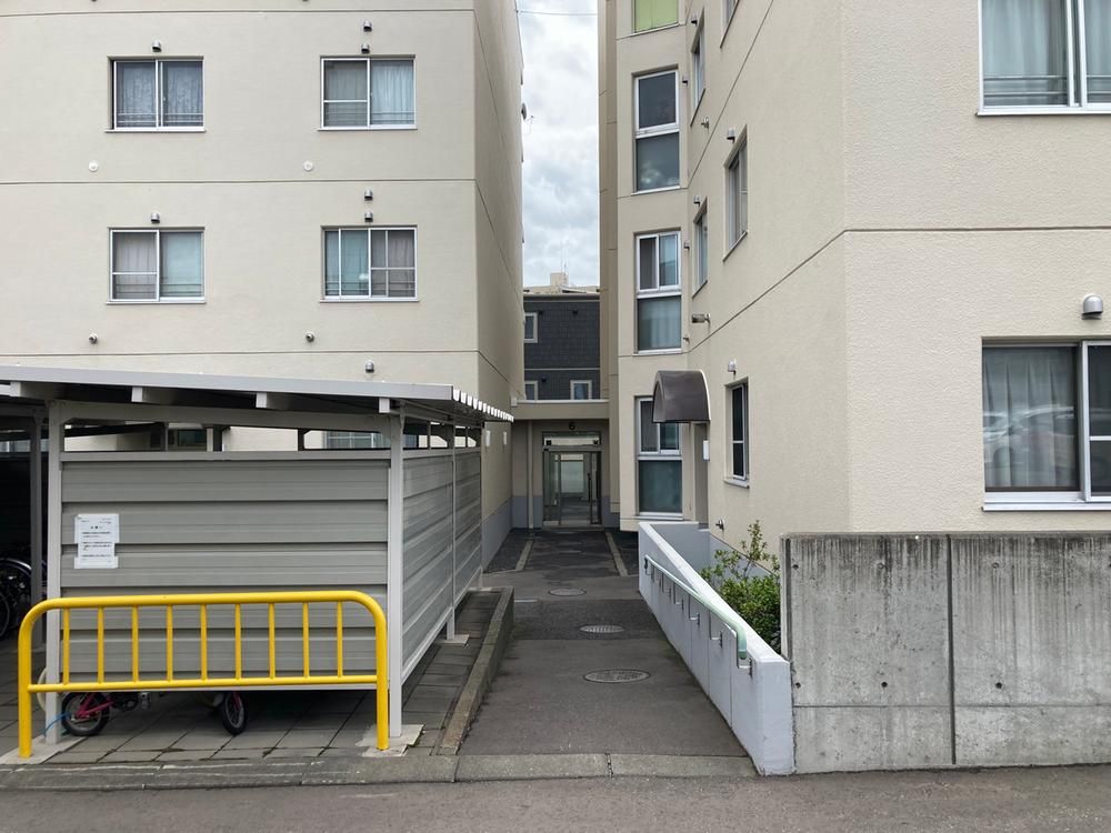 3LDK Apartment for Sale in Nishi-ku, Sapporo – 75m2 – 4.5 Million Yen - Thumbnail 3