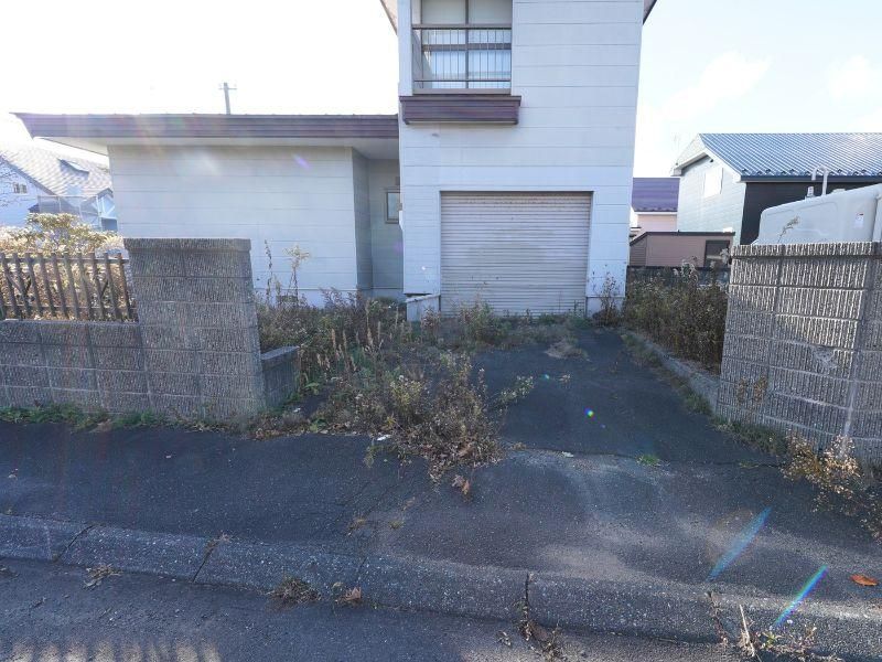 3LDK Detached House with Garage in Tomakomai, Hokkaido - Thumbnail 4