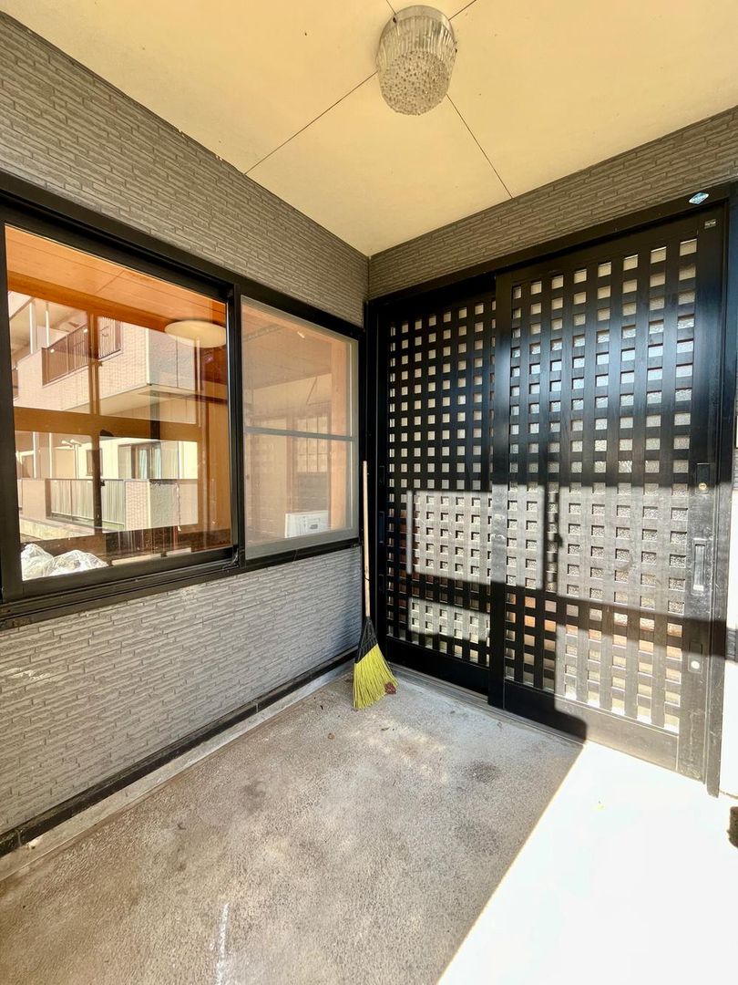8-Bedroom House for Sale in Yonezawa, Yamagata - 188m2 - Thumbnail 2