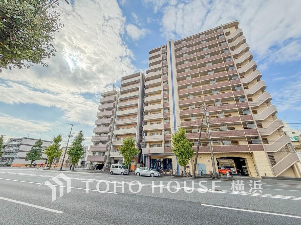 3LDK Renovated Apartment in Kawasaki-ku, Kanagawa - Thumbnail 2