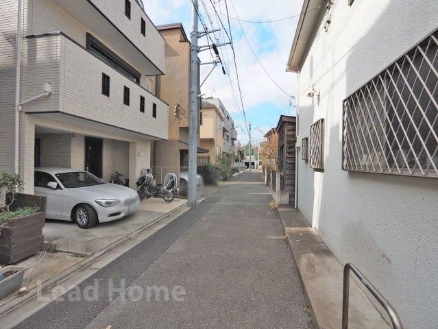 4LDK House for Sale in Shirokanedai, Minato-ku, Tokyo - Thumbnail 4