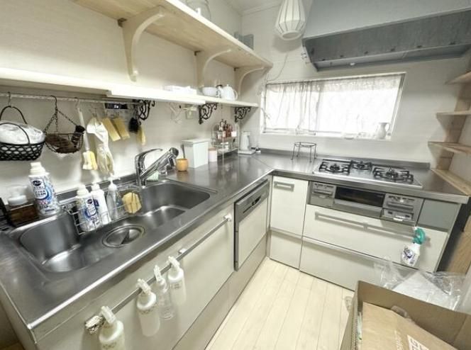 4LDK Steel-Framed House for Sale in Higashinada-ku, Kobe - Thumbnail 4