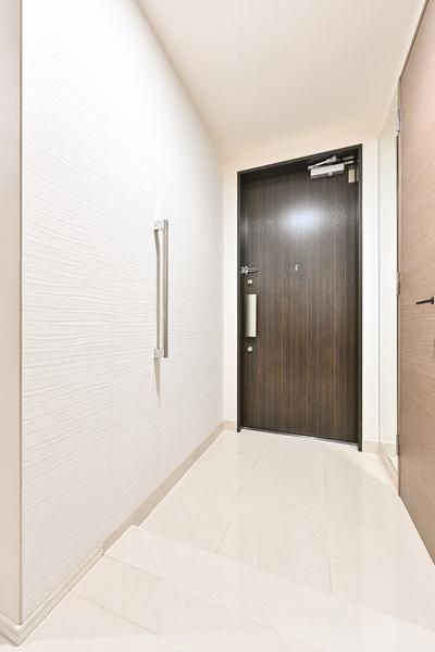 72.89m² 2LDK Apartment on 30th Floor in Musashi-Kosugi, Kawasaki - Thumbnail 3