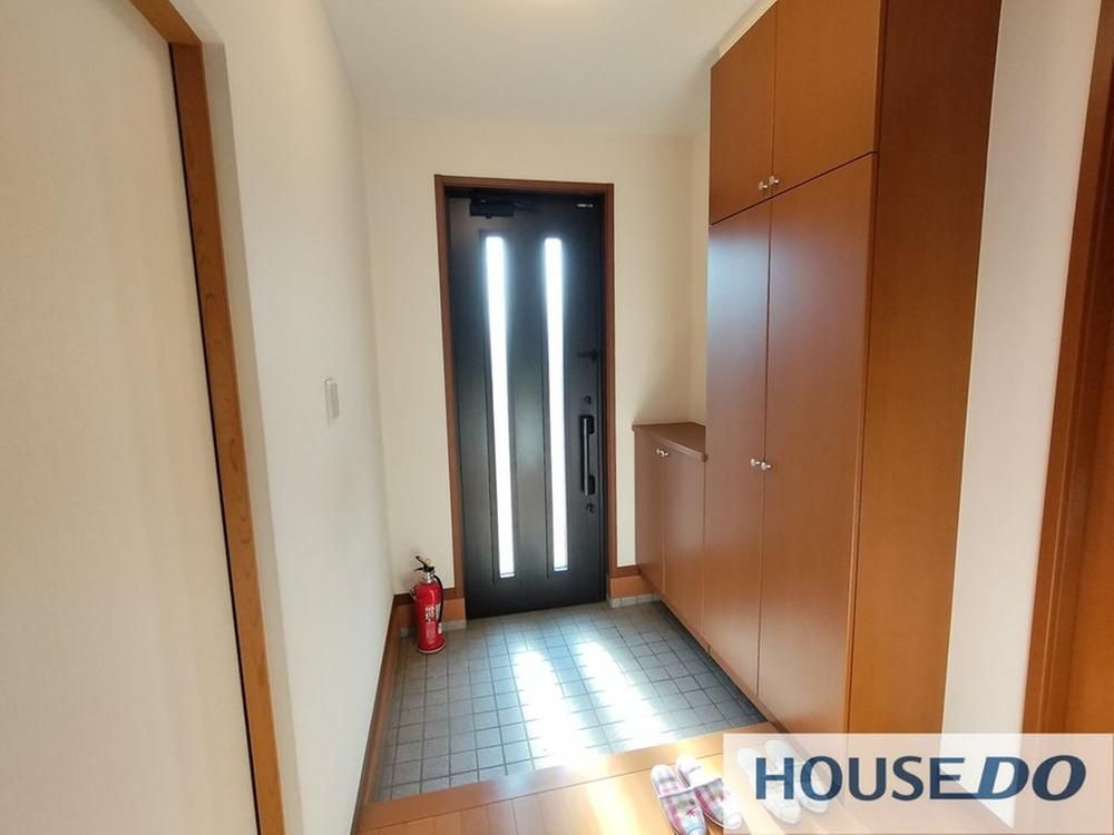 5LDK Detached House for Sale in Koga, Ibaraki - 18,000,000 Yen - Thumbnail 3
