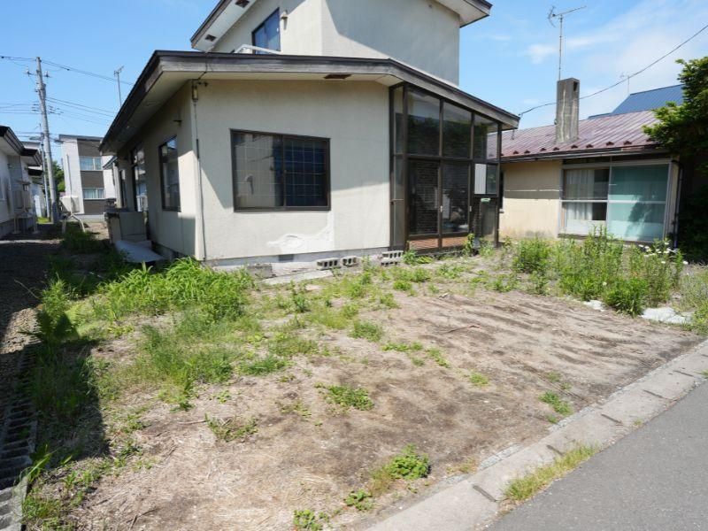 4LDK House for Sale in Tomakomai, Hokkaido - 2,500,000 Yen - Thumbnail 3