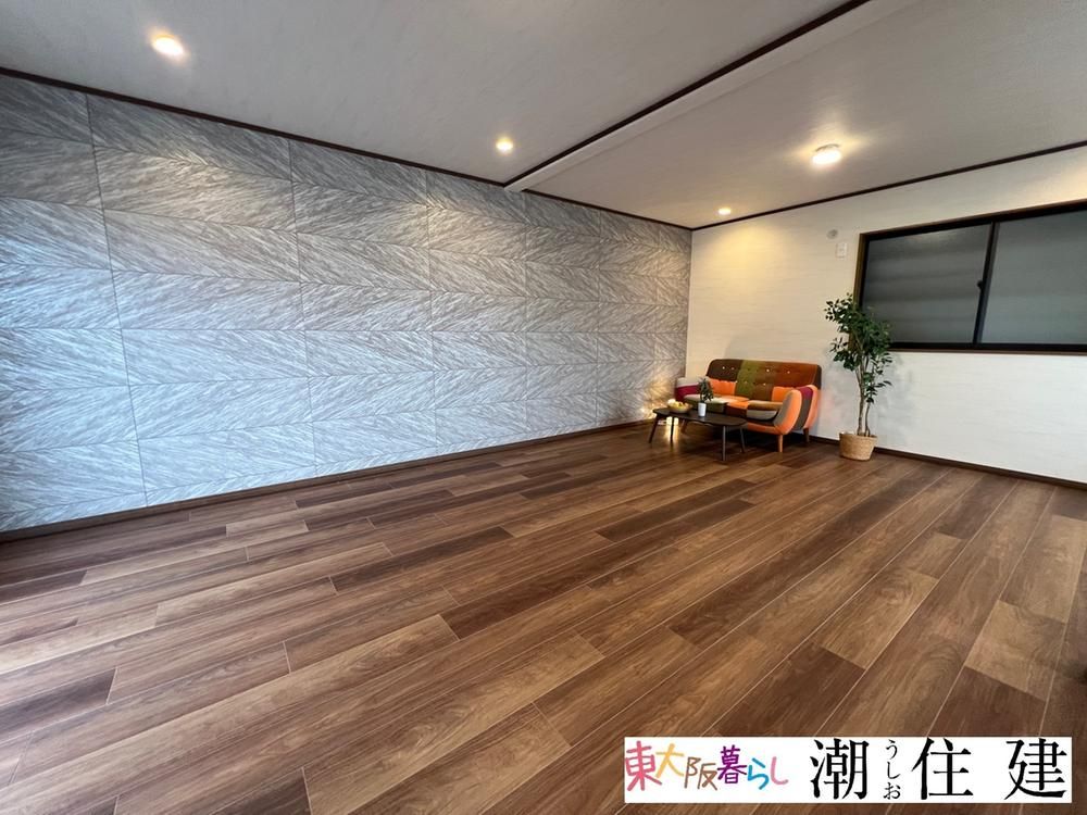 Renovated 3LDK House in Higashiosaka Near Hanaten Station - Thumbnail 3