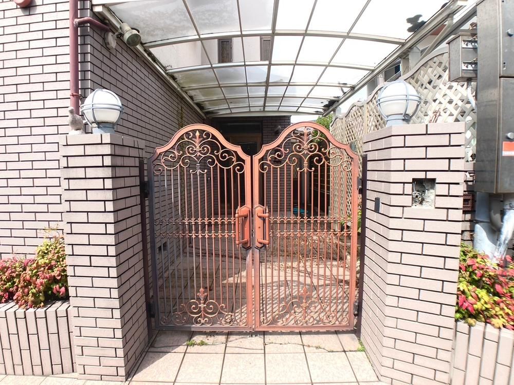 6LDK RC House for Sale in Akashi with Akashi Strait Views - Thumbnail 3
