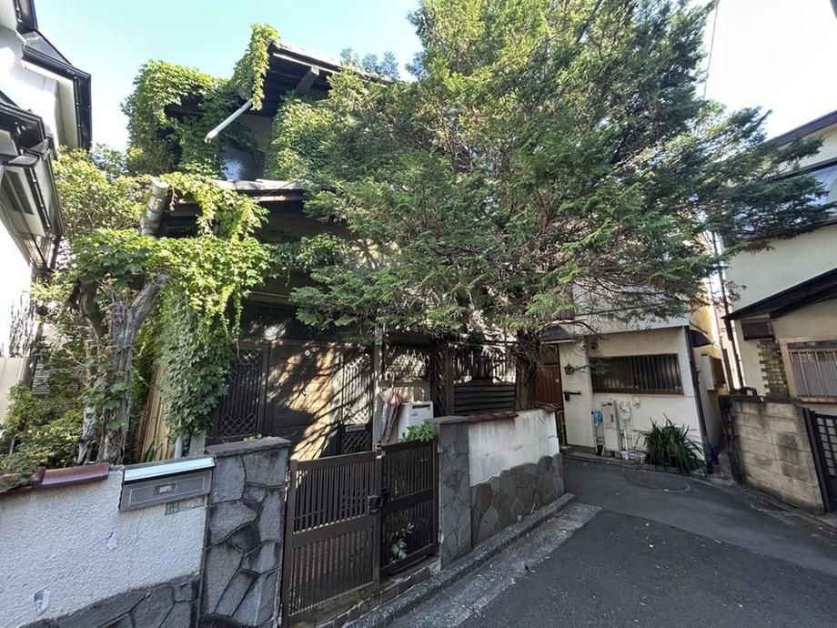Land for Sale in Setagaya, Tokyo - 52 sqm Plot Near Kyodo Station - Thumbnail 3