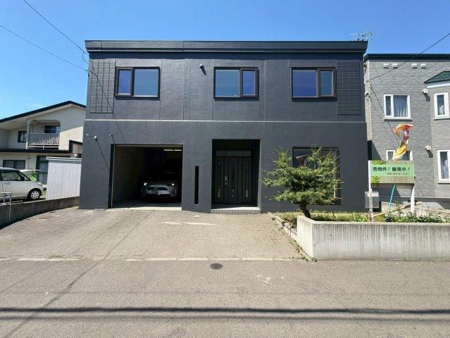 Renovated 3LDK RC House in Shiroishi Ward, Sapporo - Thumbnail 2