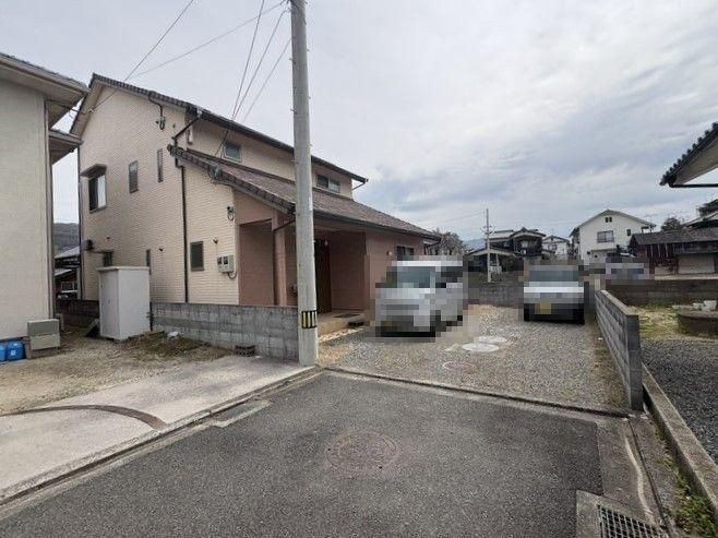 4LDK+S Resale House Near Horie Station in Matsuyama - Thumbnail 2