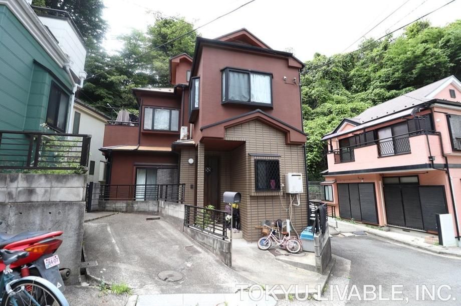 3LDK House for Sale in Isogo, Yokohama - 81.14 sqm - Thumbnail 2