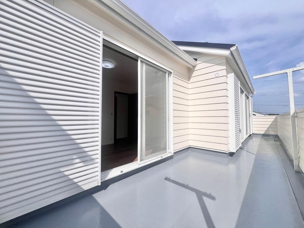 Renovated 3LDK House in Fujisawa, Kanagawa - Thumbnail 2