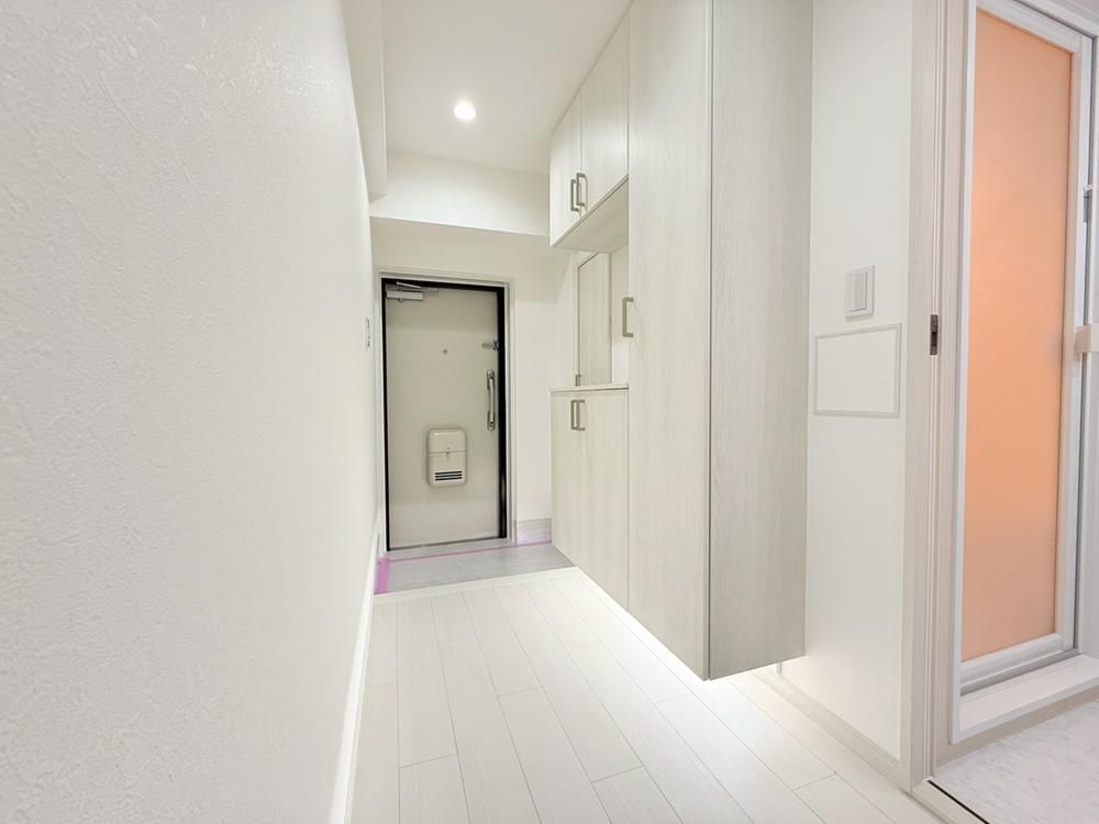 3LDK Apartment for Sale in Kawasaki Miyamae Ward - Thumbnail 2