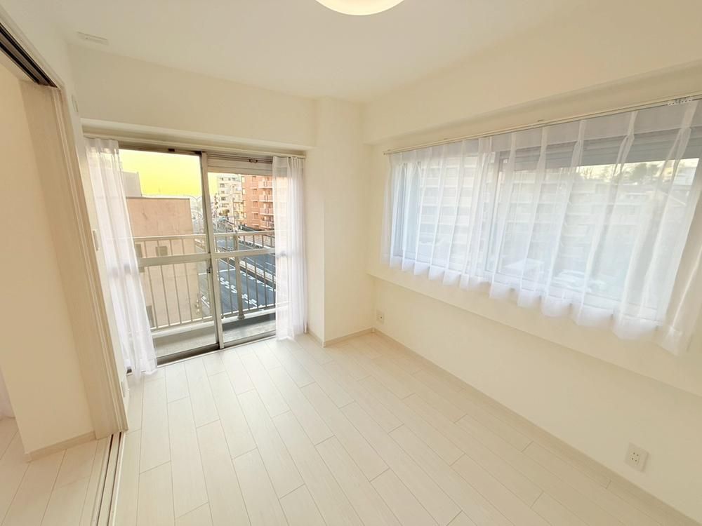 3LDK Apartment for Sale in Kawasaki Miyamae Ward - Thumbnail 3