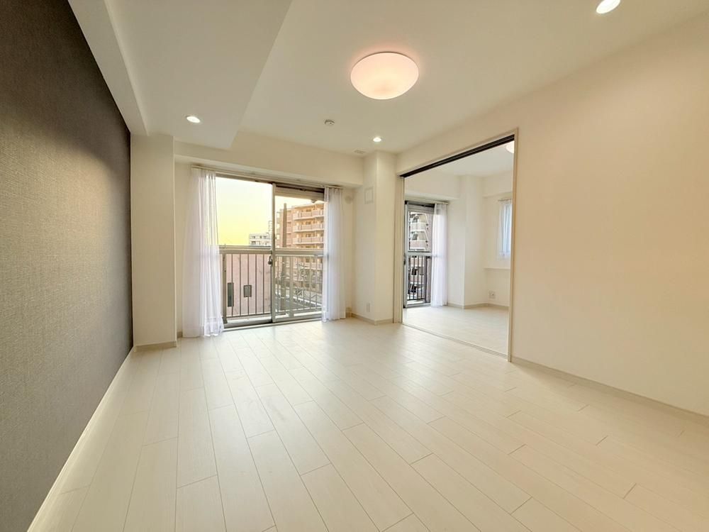 3LDK Apartment for Sale in Kawasaki Miyamae Ward - Thumbnail 4