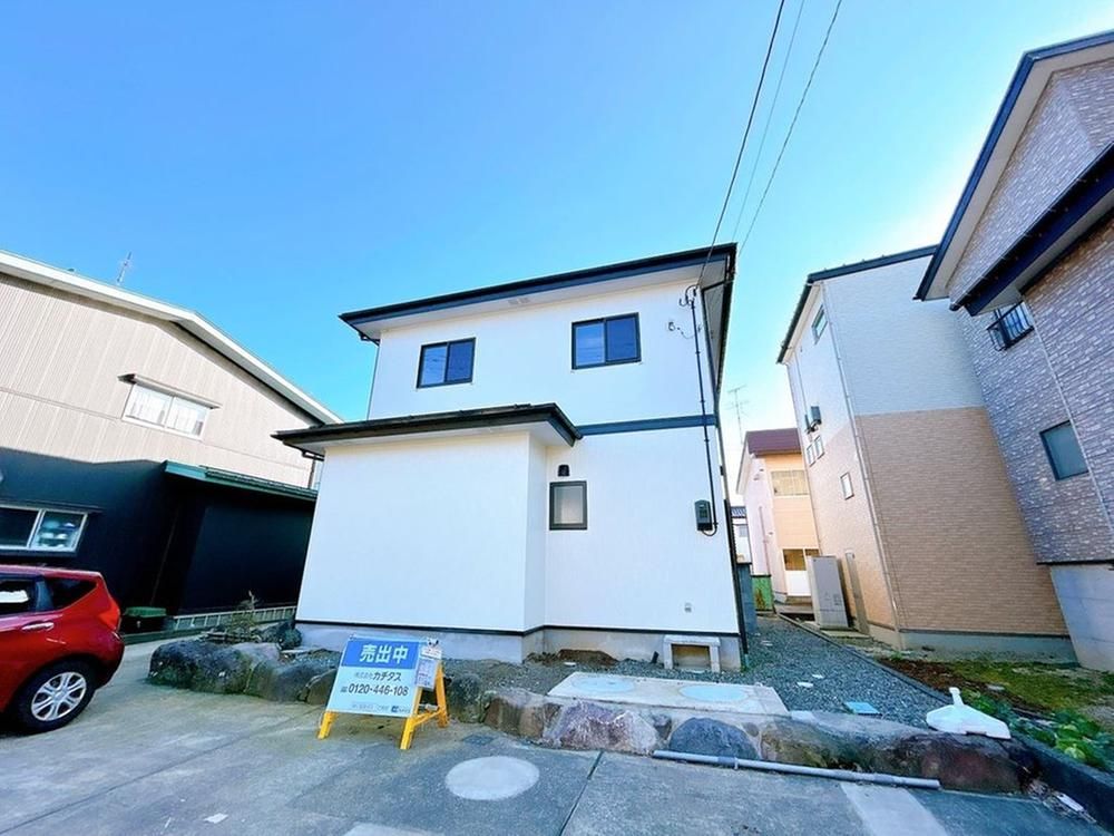 Renovated 4LDK House in Joetsu, Niigata for Sale - Thumbnail 3