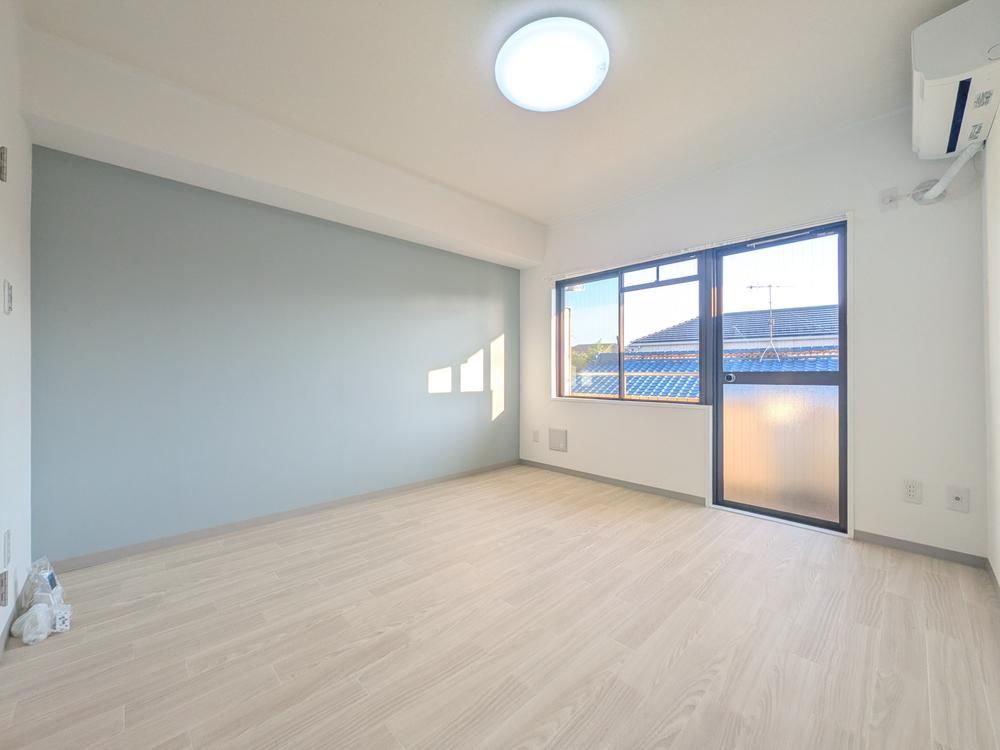 Renovated 1K Apartment in Fujisawa, Kanagawa - Thumbnail 3