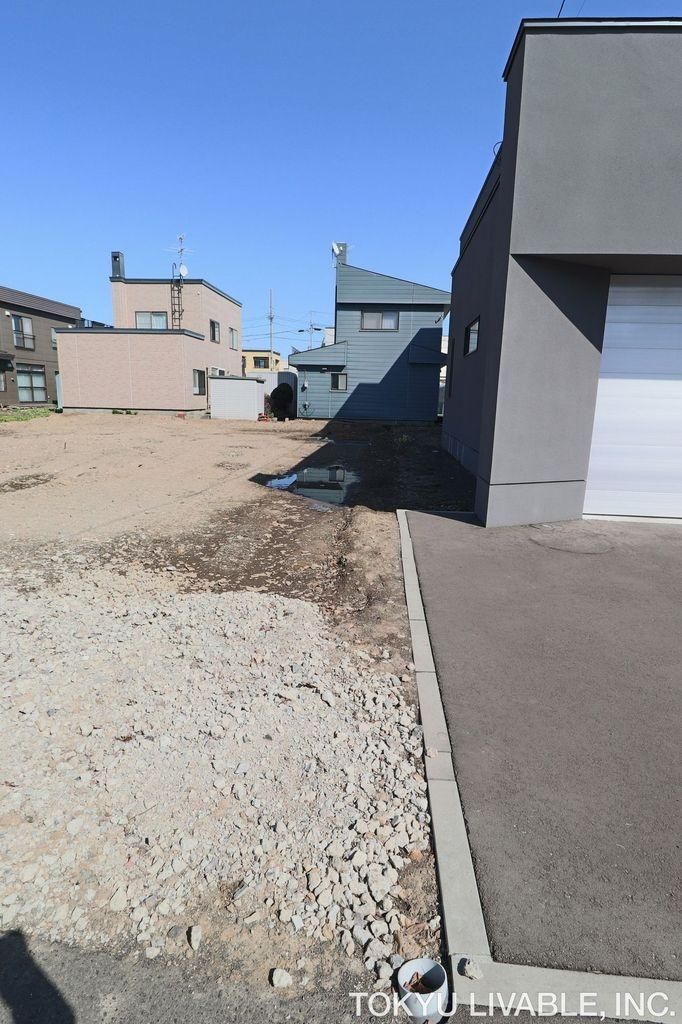 Land for Sale in Kita Ward Sapporo 195.35 sqm - Thumbnail 4