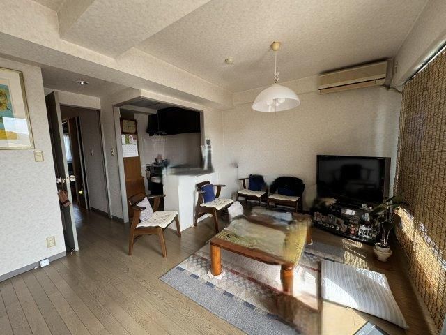 2LDK Apartment for Sale in Funabashi, Chiba - Thumbnail 4