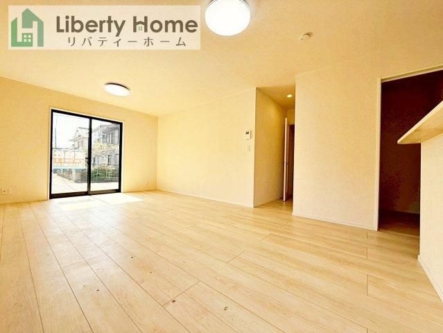 4LDK+S Detached House for Sale in Haramachi, Koga, Ibaraki - Thumbnail 3