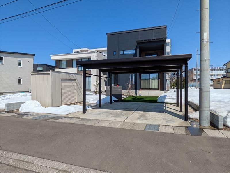 Modern 5LDK House for Sale in Joetsu, Niigata - Thumbnail 2