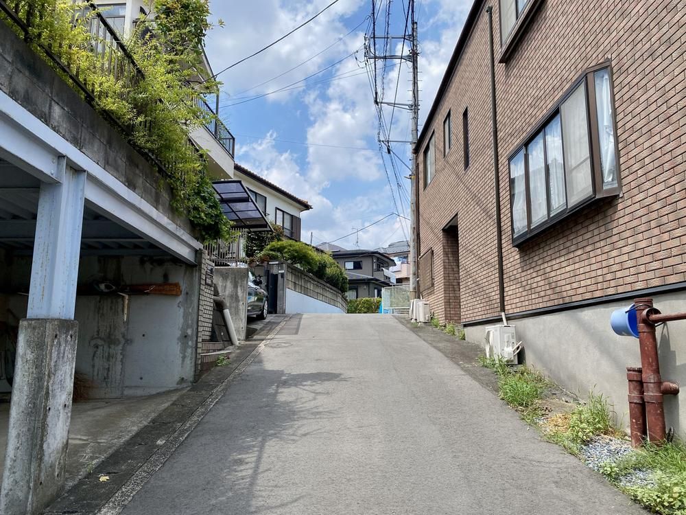 Land for Sale in Midori-ku, Yokohama - 148.8m2 Corner Lot - Thumbnail 3