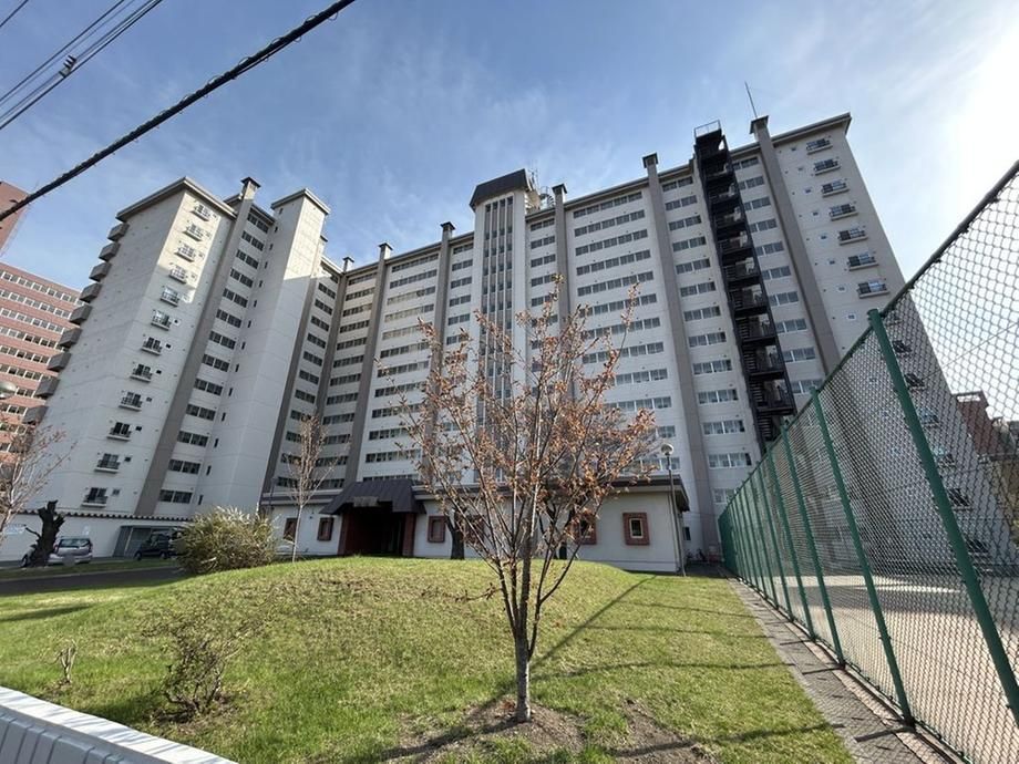 3DK Apartment for Sale in Kotoni, Sapporo - 56.5 sqm - Thumbnail 3
