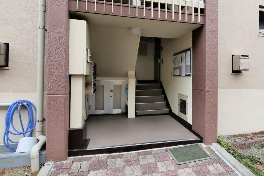 Newly Renovated 2LDK Apartment in Miyamae Ward, Kawasaki - Thumbnail 4