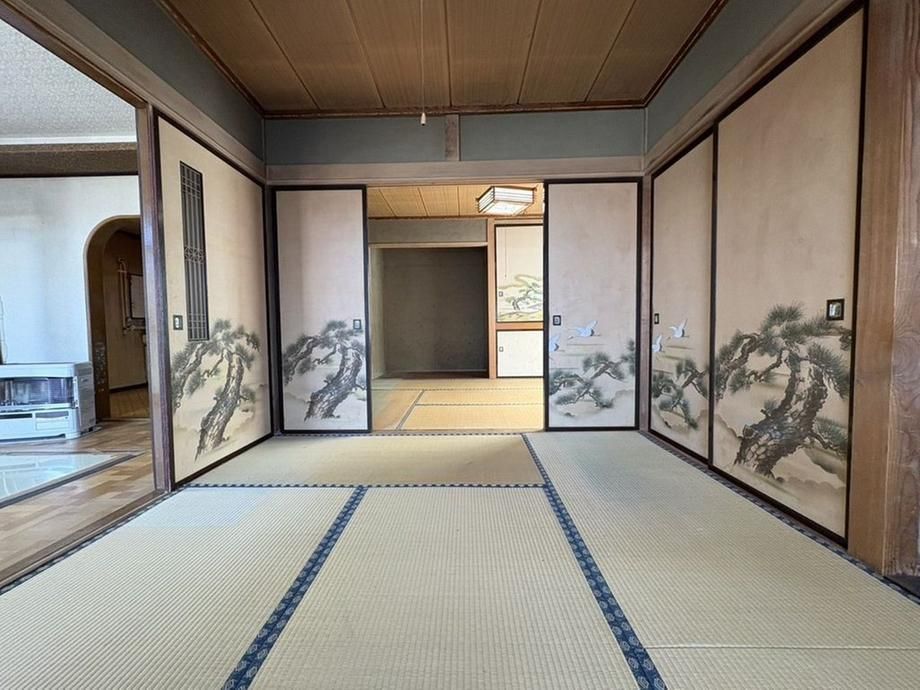 4LDK Detached House for Sale in Asahikawa, Hokkaido - Thumbnail 3