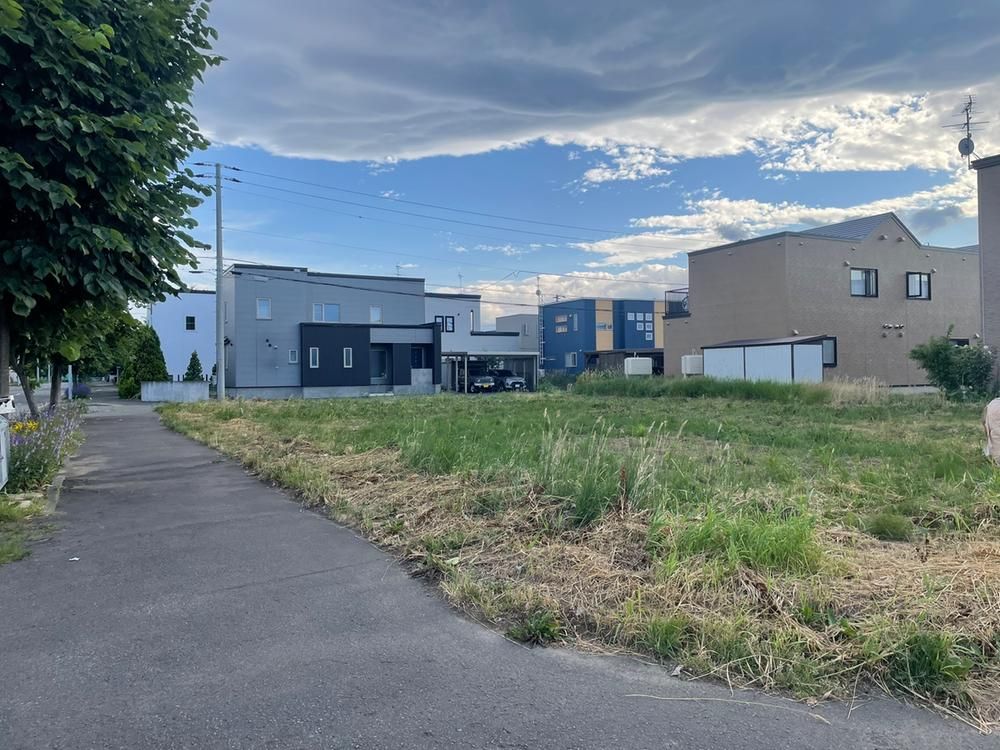 Building Land for Sale in Kita-ku, Sapporo - 208-211 sqm - Thumbnail 4