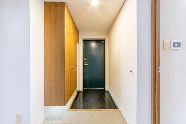 3LDK Apartment for Sale in Sapporo Kita Ward, 75m² - Thumbnail 2
