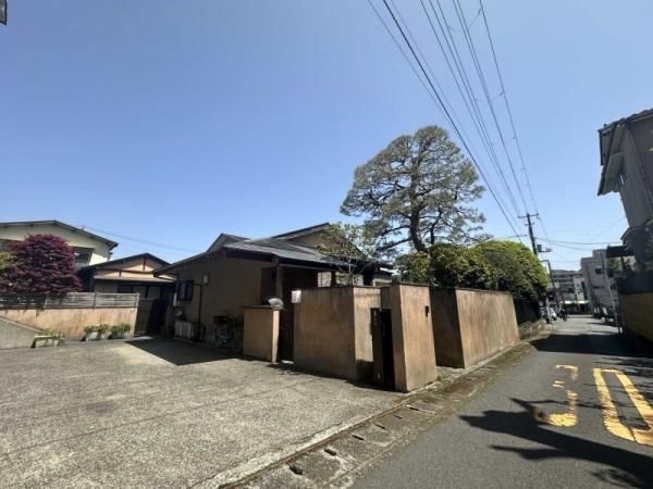 Ito 2LDK House with Japanese Garden, Tea Room & Parking for 6+ - Thumbnail 3