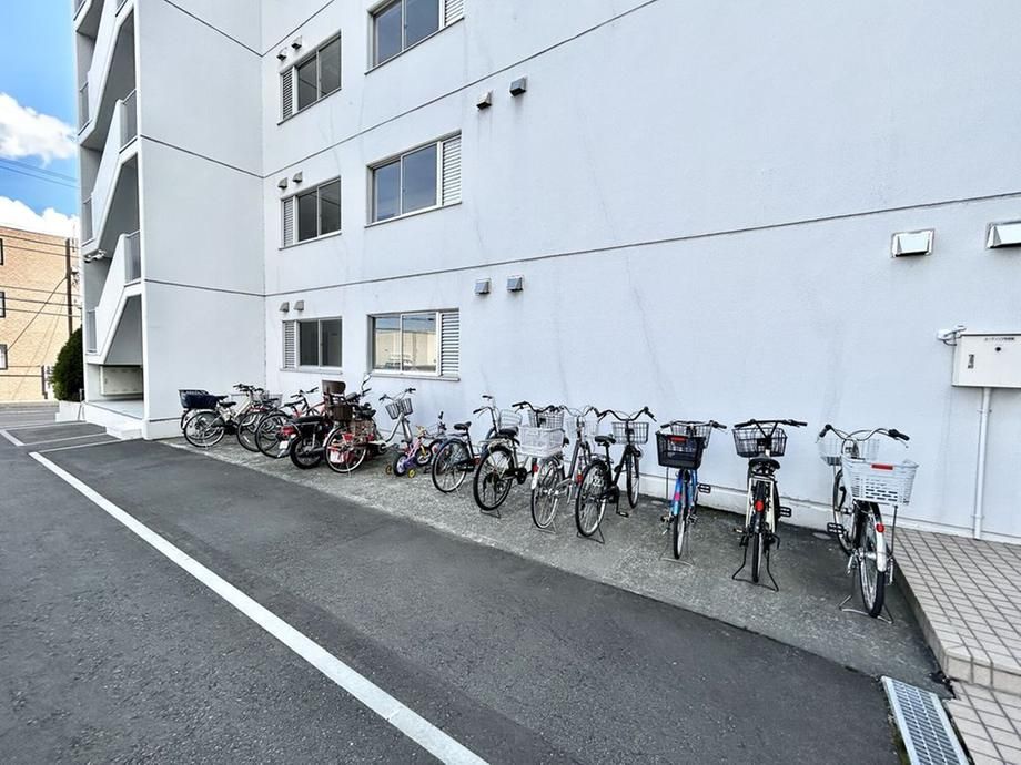 3LDK Apartment for Sale in Sapporo Nishi Ward, 68m2 - Thumbnail 3