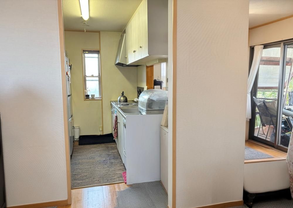5LDK House for Sale in Higashimiya, Miyazaki City - Thumbnail 4