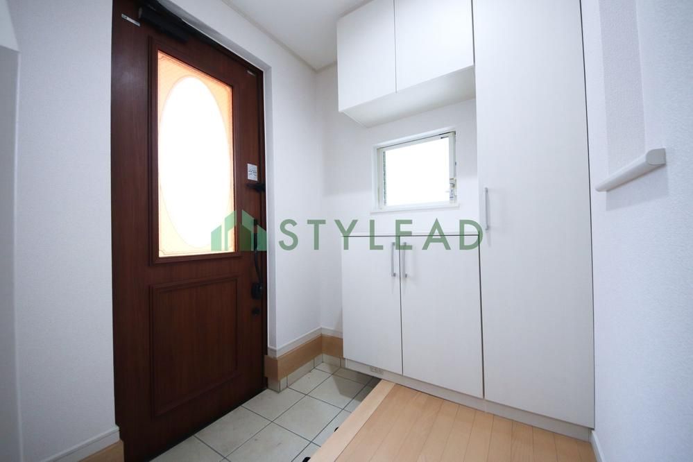 Renovated 3LDK House in Yokohama's Konan Ward Near Konan Chuo Station - Thumbnail 3