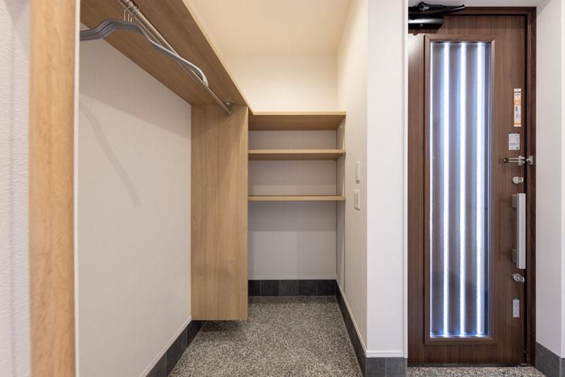 Renovated 3LDK House with Seismic Grade 3 in Hakui, Ishikawa - Image 1