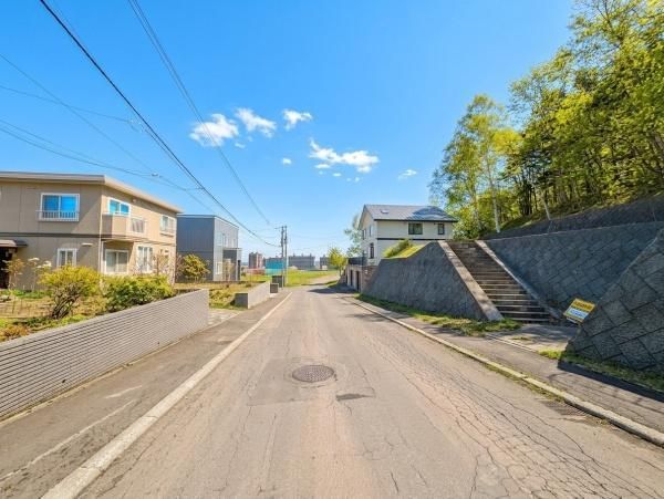 466.54m2 Land for Sale in Minami-ku, Sapporo - Thumbnail 3